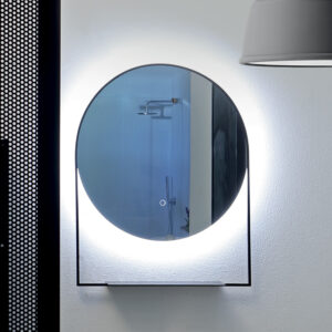 Specchio retroilluminato LED con mensola Colavene 60xh75 cm