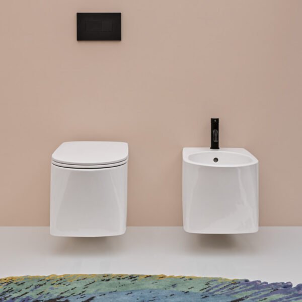 Vaso e bidet sospesi in ceramica Collezione DP AXA, immagine principale, arredo bagno – Tuttidea