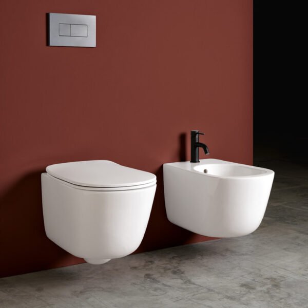 Wc e Bidet sospesi in ceramica Collezione Eva AXA per arredo bagno – Tuttidea