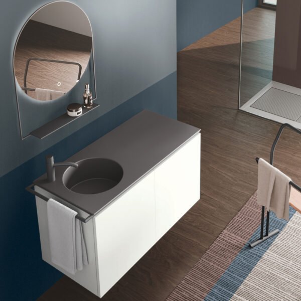 Lavabo in ceramica con mobile Regolo sospeso a due ante 20.20 composizione 11 della collezione Acquaceramica Colavene per arredo bagno – Tuttidea