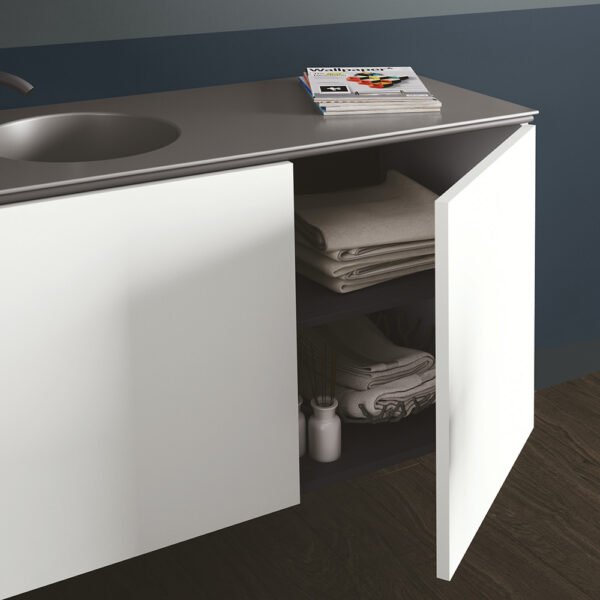 Lavabo in ceramica con mobile Regolo sospeso a due ante 20.20 composizione 11 vista alternativa della collezione Acquaceramica Colavene per arredo bagno – Tuttidea