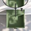 Lavabo da appoggio o sospeso in ceramica Collezione Volant Verde Bamboo Acquaceramica Colavene, vista alternativa, per arredo bagno e arredo lavanderia – Tuttidea