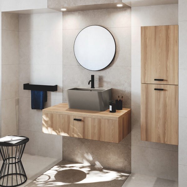 Mobile bagno completo sospeso con lavabo in ceramica della Collezione Wynn 4 Acquaceramica Colavene in ambientazione per arredo bagno e arredo lavanderia – Tuttidea
