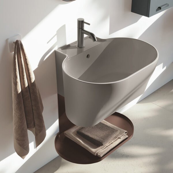 Mobile bagno o lavanderia sospeso con lavabi in ceramica Collezione Tino e Tina 2 Acquaceramica Colavene, vista alternativa, per arredo bagno e arredo lavanderia – Tuttidea