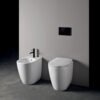 Wc e Bidet a terra filo muro in ceramica Collezione Piccola Eva AXA per arredo bagno – Tuttidea