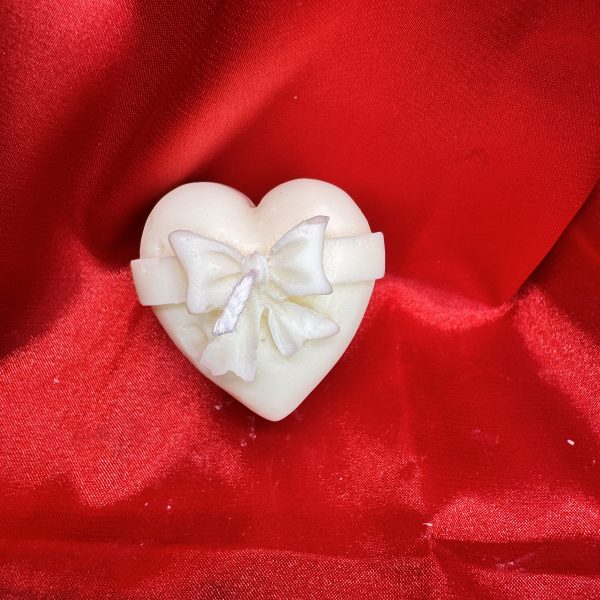 Candela cuore con fiocco di cera di soia fatto a mano Ale Home Decor