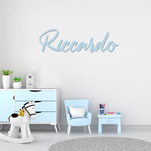 Scritta decorativa a parete RICCARDO in Legno, Forex o Alluminio Dibond Telligraf