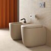 WC e bidet a terra in ceramica Collezione Susi Galassia per arredo bagno – Tuttidea