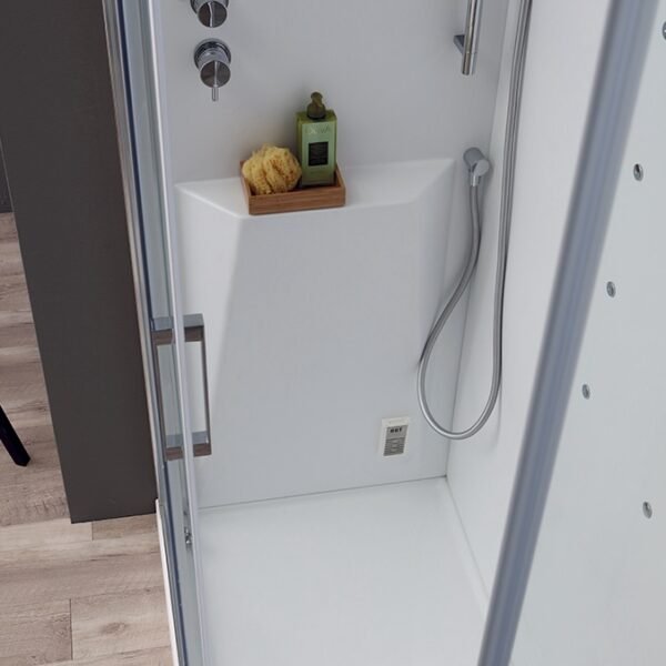 Box doccia angolare multifunzione con cromoterapia e bagno turco Multipla Colacril, dettaglio interno – Tuttidea