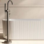 Vasca Agrigento Colacril freestanding con finitura canaletto ispirata all’architettura classica